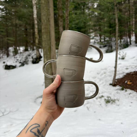 Tasse en poterie