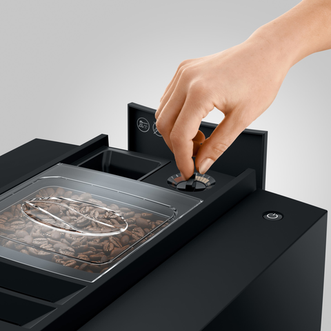Machine à café automatique E8 Piano Black (nouvelle génération) - JURA