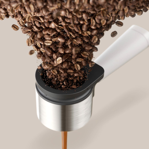 Machine à espresso avec mousseur à lait Baristina blanche - Philips